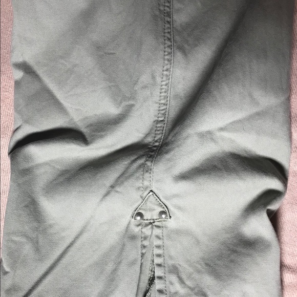 Capris - Picture 10 of 10